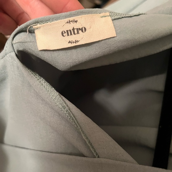 Entro Blouse - Picture 3 of 3